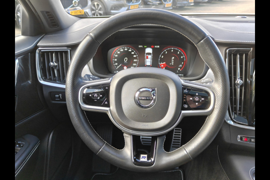 Volvo V90 T4 210PK Business Sport | BLIS | Polestar | HUD | PDC V+A | ACC | Carplay | H&K | Camera achter | Schuif/kantel dak |
