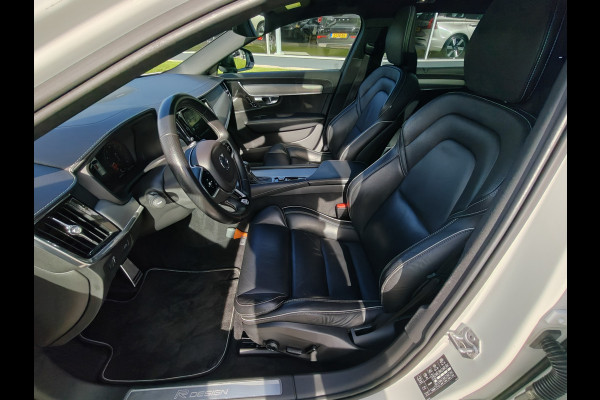 Volvo V90 T4 210PK Business Sport | BLIS | Polestar | HUD | PDC V+A | ACC | Carplay | H&K | Camera achter | Schuif/kantel dak |
