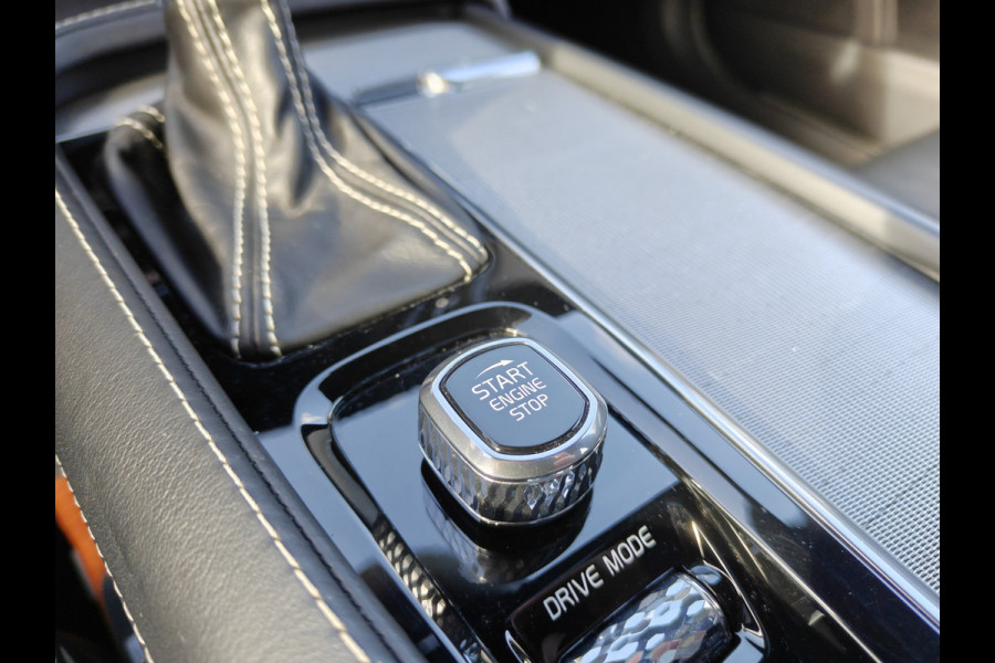 Volvo V90 T4 210PK Business Sport | BLIS | Polestar | HUD | PDC V+A | ACC | Carplay | H&K | Camera achter | Schuif/kantel dak |