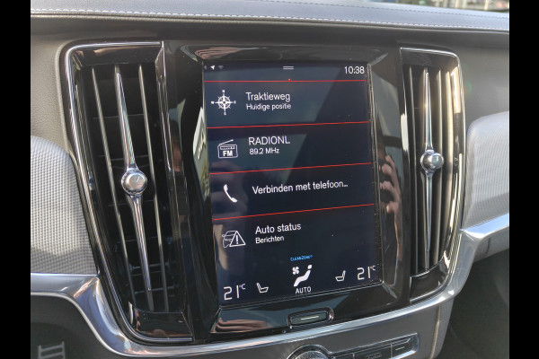 Volvo V90 T4 210PK Business Sport | BLIS | Polestar | HUD | PDC V+A | ACC | Carplay | H&K | Camera achter | Schuif/kantel dak |