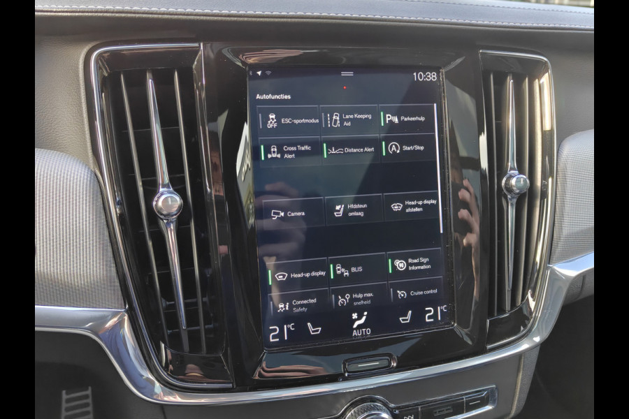 Volvo V90 T4 210PK Business Sport | BLIS | Polestar | HUD | PDC V+A | ACC | Carplay | H&K | Camera achter | Schuif/kantel dak |