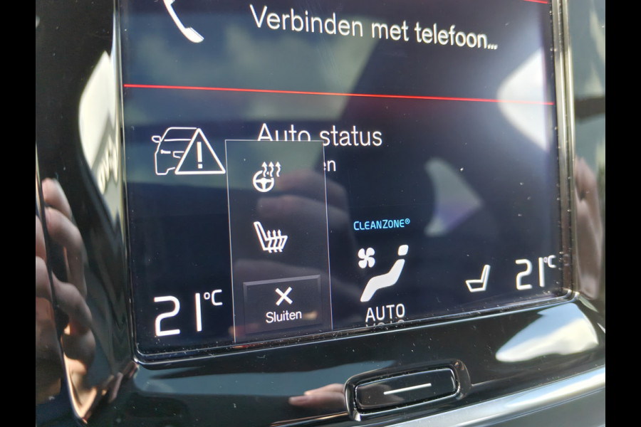 Volvo V90 T4 210PK Business Sport | BLIS | Polestar | HUD | PDC V+A | ACC | Carplay | H&K | Camera achter | Schuif/kantel dak |