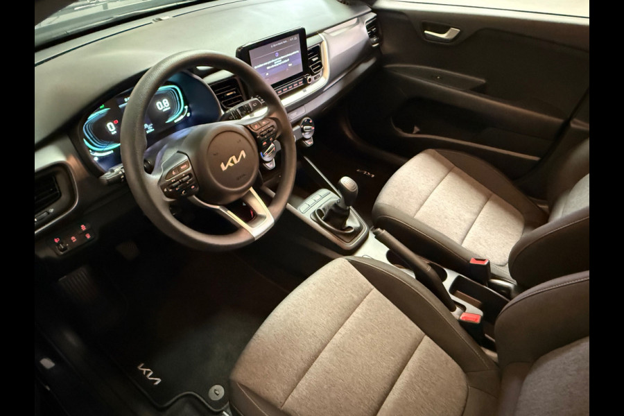 Kia Stonic 1.0 T-GDi MHEV ComfortLine | Camera | Carplay | Led | Parkeersensoren | NAP |