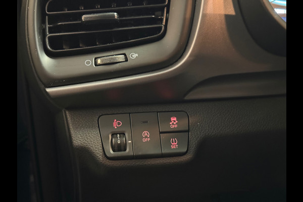 Kia Stonic 1.0 T-GDi MHEV ComfortLine | Camera | Carplay | Led | Parkeersensoren | NAP |