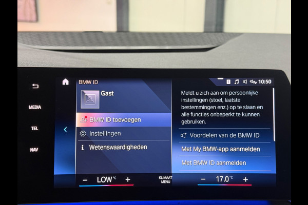 BMW 2 Serie Active Tourer 218i AUT 2023 Navi Leder Trekhaak LED Camera Cruise
