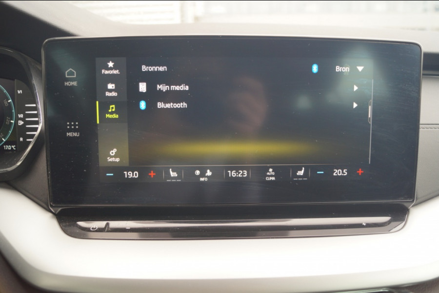 Škoda Octavia Combi 1.0 TSI 110pk Business Edition -NAVI-ECC-TREKHAAK-