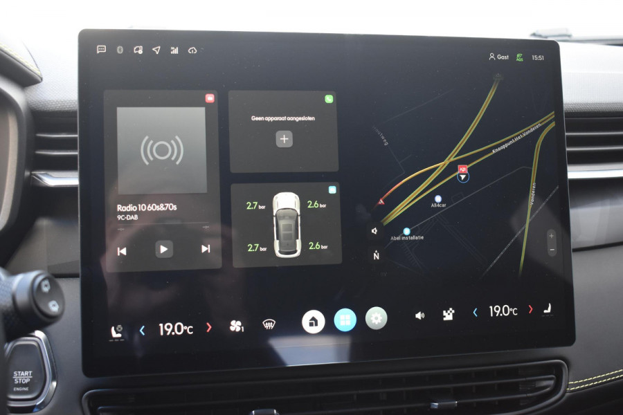 Lynk & Co 01 276PK Automaat More / Adaptive cruise control / Leren bekleding / Elektrisch verstelbare stoelen / Schuif- kanteldak / Stoel- en stuurverwarming / Parkeersensoren V+A / 360 Graden Camera / Elektrische achterklep / 20" lichtmetalen velgen