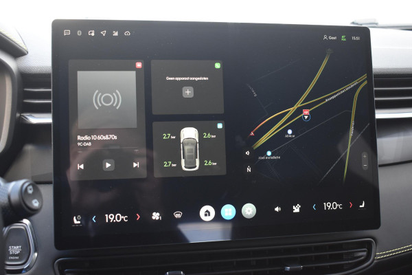 Lynk & Co 01 276PK Automaat More / Adaptive cruise control / Leren bekleding / Elektrisch verstelbare stoelen / Schuif- kanteldak / Stoel- en stuurverwarming / Parkeersensoren V+A / 360 Graden Camera / Elektrische achterklep / 20" lichtmetalen velgen