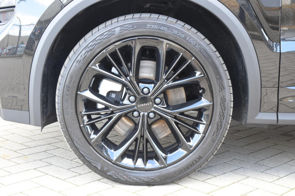Lynk & Co 01 276PK Automaat More / Adaptive cruise control / Leren bekleding / Elektrisch verstelbare stoelen / Schuif- kanteldak / Stoel- en stuurverwarming / Parkeersensoren V+A / 360 Graden Camera / Elektrische achterklep / 20" lichtmetalen velgen