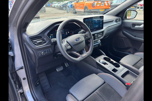 Ford Kuga 2.5 PHEV ST-Line X 243pk | Adaptieve Cruise | Winterpack | AGR Stoelen | Elektrische Achterklep | Rode Remklauwen | B&O Audio