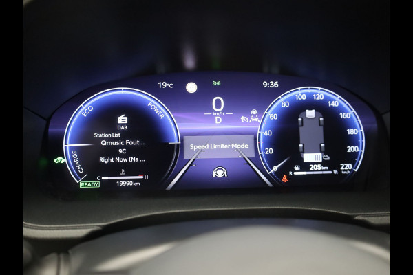 Toyota Yaris 1.5 Hybrid 130 Executive | BSM | Parkeersensoren V&A | Stoel & Stuur verw. | Prijs Rijklaar!!