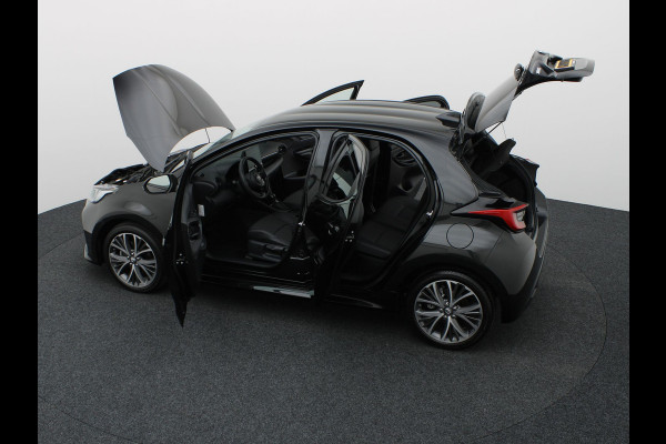 Toyota Yaris 1.5 Hybrid 130 Executive | BSM | Parkeersensoren V&A | Stoel & Stuur verw. | Prijs Rijklaar!!