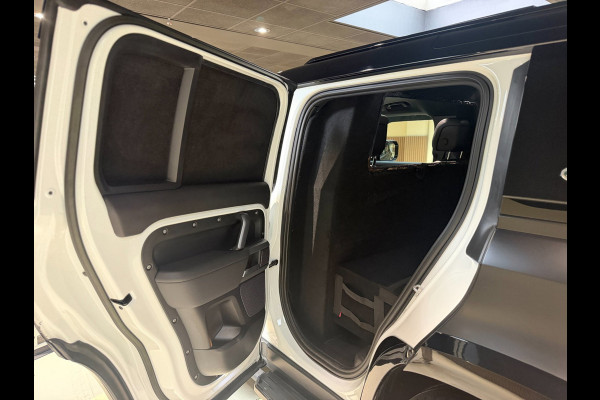 Land Rover Defender Hard Top 3.0 D200 110 MHEV X-Dynamic SE|Urban uitvoering|Pano|HSE|HUD|StandkachelKeyless|Memory|Meridian