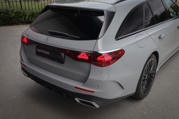 Mercedes-Benz E-Klasse Estate 300e AMG LINE | BURMESTER 4D | SUPERSCREEN | PANORAMADAK | 20" | NIGHTPACK | DISTRONIC | PRIVACY GLASS | MANUFAKTUR ALPIN