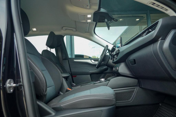 Ford Kuga 2.5 PHEV Titanium / Winter Pack / Zwart Metallic / Incl BTW