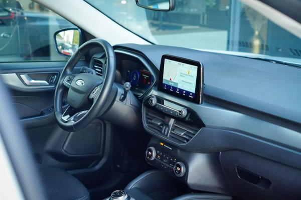 Ford Kuga 2.5 PHEV Titanium / Afneembare trekhaak / Privacy Glass / Stoelverwarming / Incl BTW
