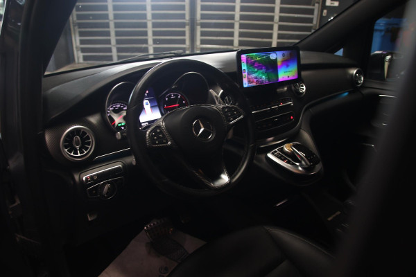Mercedes-Benz V-Klasse 250d Lang 4MATIC BURMESTER-360-CARBON-360-LEDER