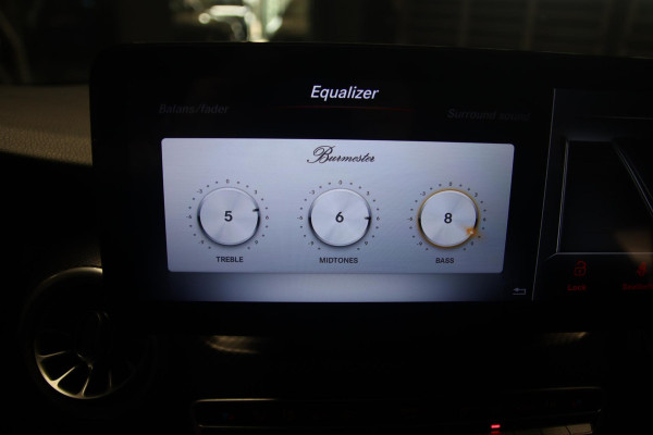 Mercedes-Benz V-Klasse 250d Lang 4MATIC BURMESTER-360-CARBON-360-LEDER