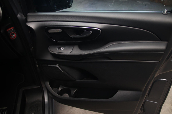Mercedes-Benz V-Klasse 250d Lang 4MATIC BURMESTER-360-CARBON-360-LEDER
