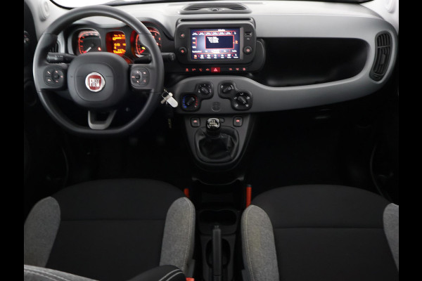 Fiat Panda 1.0 Hybrid City Life | Apple Carplay & AndroidAUTO | Parkeersensoren | Airco |