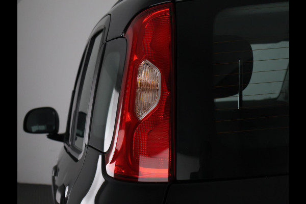 Fiat Panda 1.0 Hybrid City Life | Apple Carplay & AndroidAUTO | Parkeersensoren | Airco |