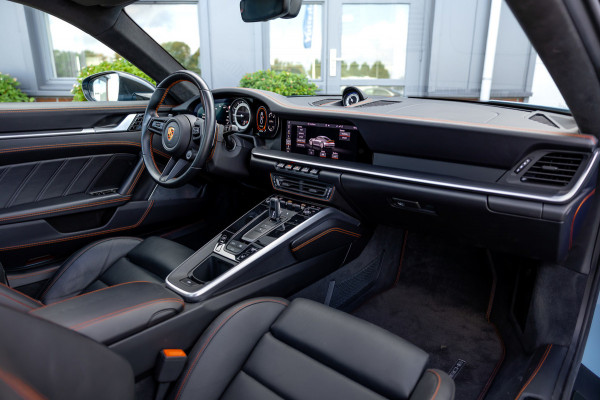Porsche 911 3.0 Carrera 4 S Porsche Centrum Gelderland Exclusive Edition / 14dkm km NAP / Liftsysteem / Burmester