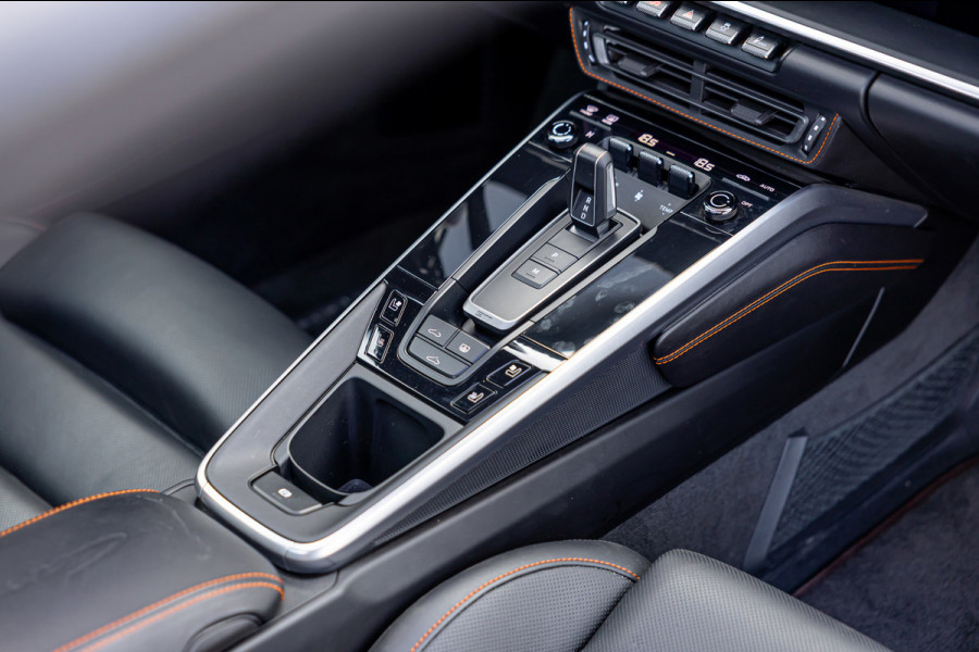 Porsche 911 3.0 Carrera 4 S Porsche Centrum Gelderland Exclusive Edition / 14dkm km NAP / Liftsysteem / Burmester