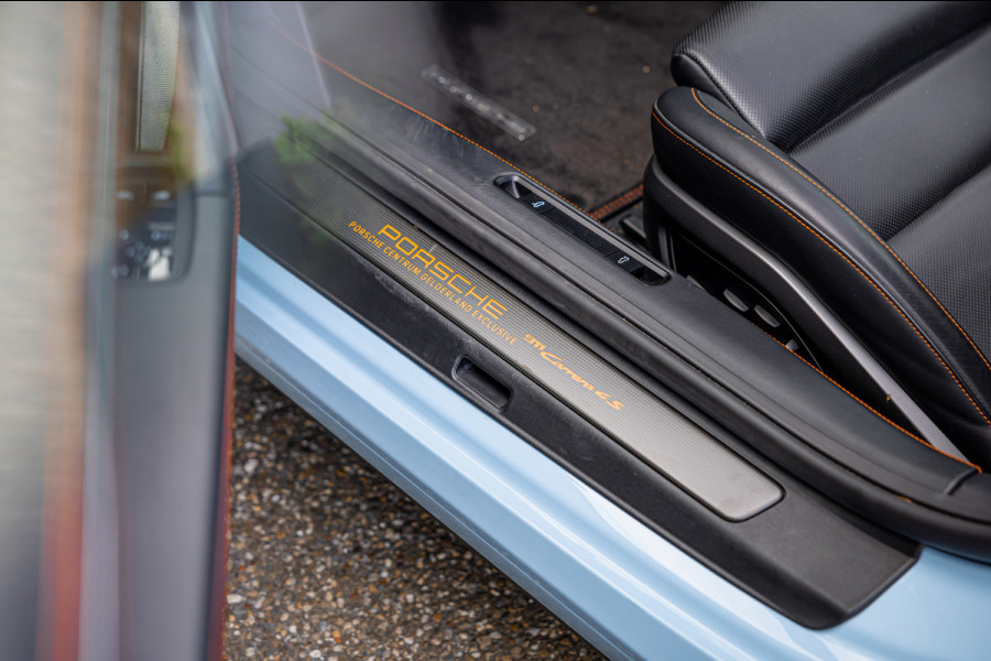 Porsche 911 3.0 Carrera 4 S Porsche Centrum Gelderland Exclusive Edition / 14dkm km NAP / Liftsysteem / Burmester