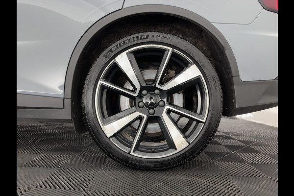 Polestar 2 Long Range Dual Motor 78 kWh [3-Fase-11kW] {SOH-88%} (INCL-BTW) Aut. *PANO | FULL-LED | MEMORY-PACK | CAMERA | KEYLESS | LANE-ASSIST | DIGI-COCKPIT | CARPLAY | DAB+ | HEATED-COMFORTSEATS | CRUISE | TOWBAR | 20''ALU*