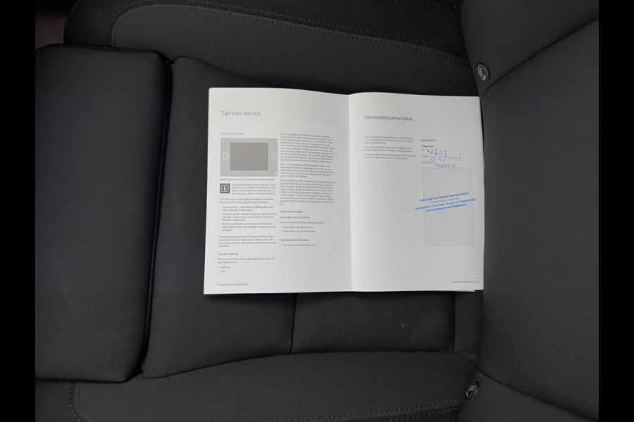 Polestar 2 Long Range Dual Motor 78 kWh [3-Fase-11kW] {SOH-88%} (INCL-BTW) Aut. *PANO | FULL-LED | MEMORY-PACK | CAMERA | KEYLESS | LANE-ASSIST | DIGI-COCKPIT | CARPLAY | DAB+ | HEATED-COMFORTSEATS | CRUISE | TOWBAR | 20''ALU*