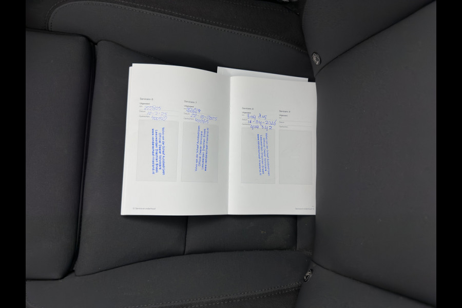 Polestar 2 Long Range Dual Motor 78 kWh [3-Fase-11kW] {SOH-88%} (INCL-BTW) Aut. *PANO | FULL-LED | MEMORY-PACK | CAMERA | KEYLESS | LANE-ASSIST | DIGI-COCKPIT | CARPLAY | DAB+ | HEATED-COMFORTSEATS | CRUISE | TOWBAR | 20''ALU*
