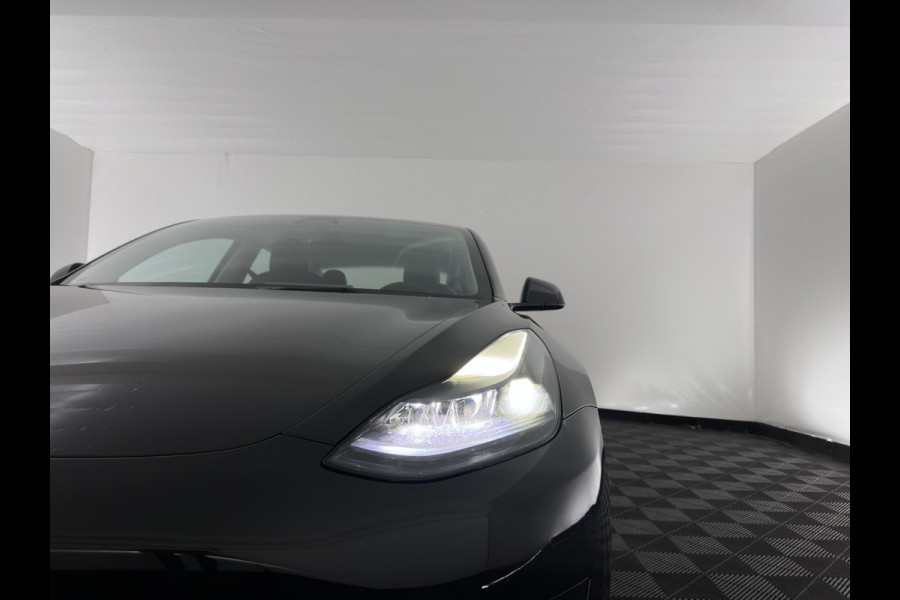 Tesla Model 3 RWD 60 kWh [3-Fase-11kW ] {SoH-88%} (INCL-BTW) Aut. *PANO | LEATHER | KEYLESS | FULL-LED | MEMORY-PACK | TOPVIEW | DAB | CARPLAY | DIGI-COCKPIT | LANE-ASSIST | HEATED-COMFORTSEATS | AUTOPILOT | 19"ALU*