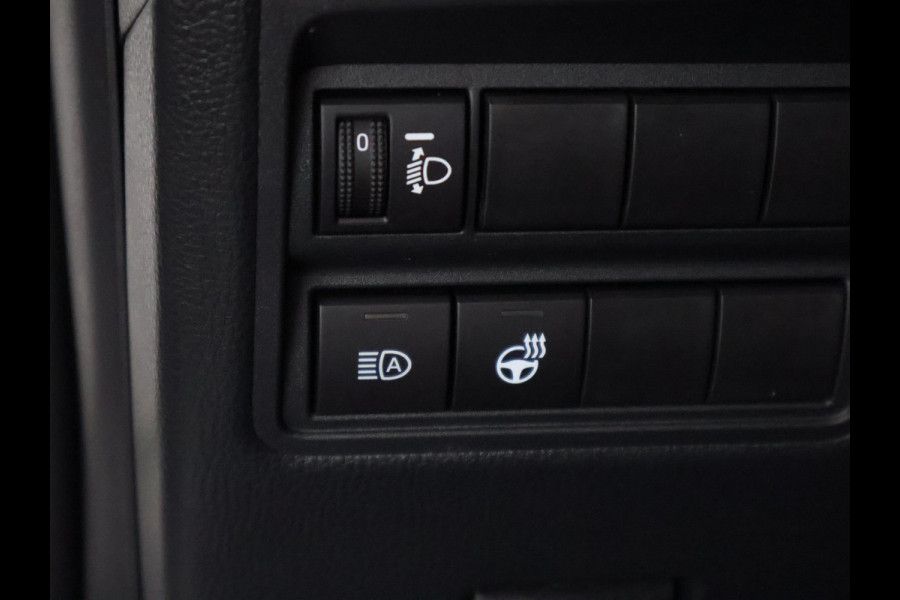Toyota Yaris 1.5 Hybrid 115 Dynamic Luxury Bi-Tone | Stuur- & Stoelverwarming | Parkeersensoren | Adaptieve Cruise Control | BSM