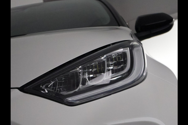 Toyota Yaris 1.5 Hybrid 115 Dynamic Luxury Bi-Tone | Stuur- & Stoelverwarming | Parkeersensoren | Adaptieve Cruise Control | BSM