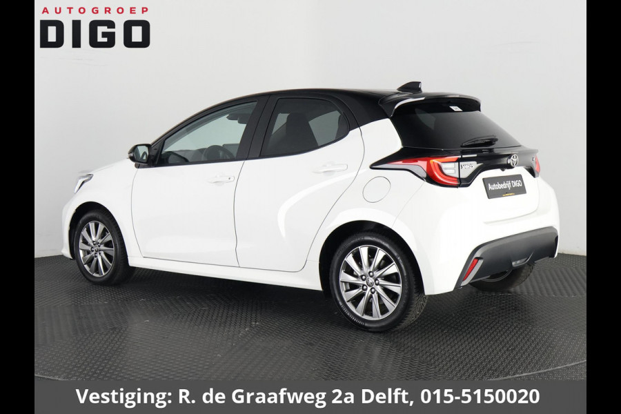 Toyota Yaris 1.5 Hybrid 115 Dynamic Luxury Bi-Tone | Stuur- & Stoelverwarming | Parkeersensoren | Adaptieve Cruise Control | BSM