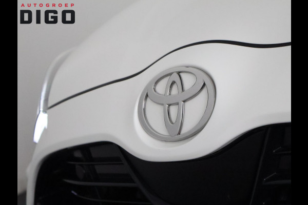 Toyota Yaris 1.5 Hybrid 115 Dynamic Luxury Bi-Tone | Stuur- & Stoelverwarming | Parkeersensoren | Adaptieve Cruise Control | BSM