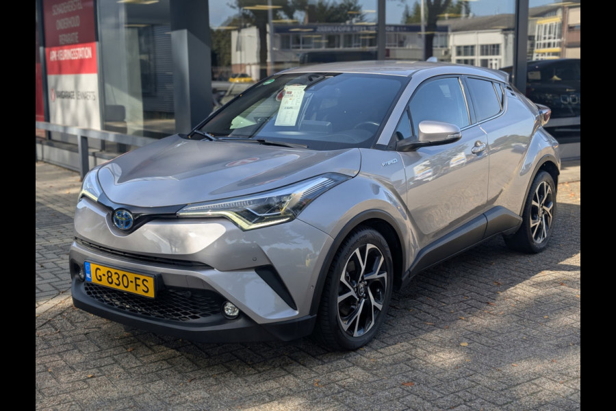 Toyota C-HR Toyota C-HR 1.8 Hybrid Bi-Tone, Rijklaarprijs / 12 mnd garanti