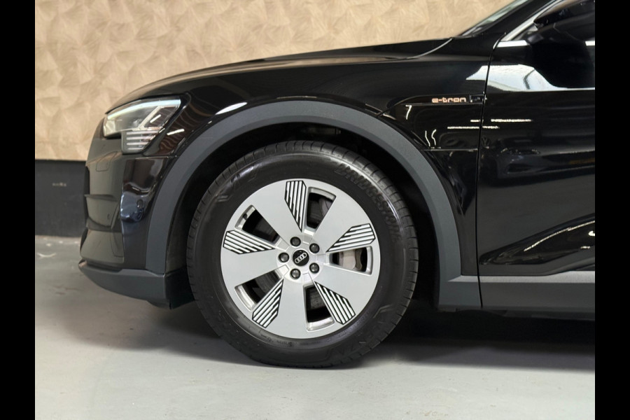 Audi e-tron 55 quattro edition 95 kWh | Parkeersensoren | NAP | Led | Carplay