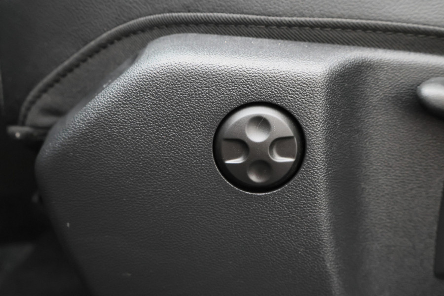 Opel Grandland 1.6 Turbo Plug-In Hybrid Elegance Virtual Cockpit, ACC, Camera, Apple Carplay, DAB, Climate, LED, Rijstrooksensor, 18''