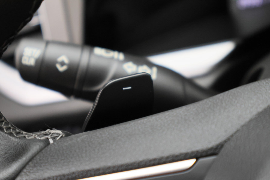 Opel Grandland 1.6 Turbo Plug-In Hybrid Elegance Virtual Cockpit, ACC, Camera, Apple Carplay, DAB, Climate, LED, Rijstrooksensor, 18''