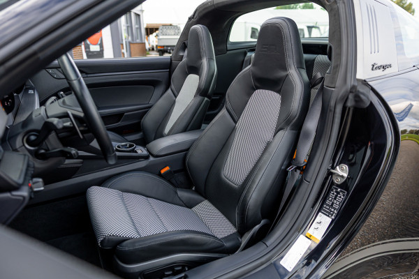 Porsche 911 Targa 3.0 Carrera 4 GTS Edition 50 Years Porsche Design / 1 of the 750 / NL-Auto / 360 Camera / Carplay