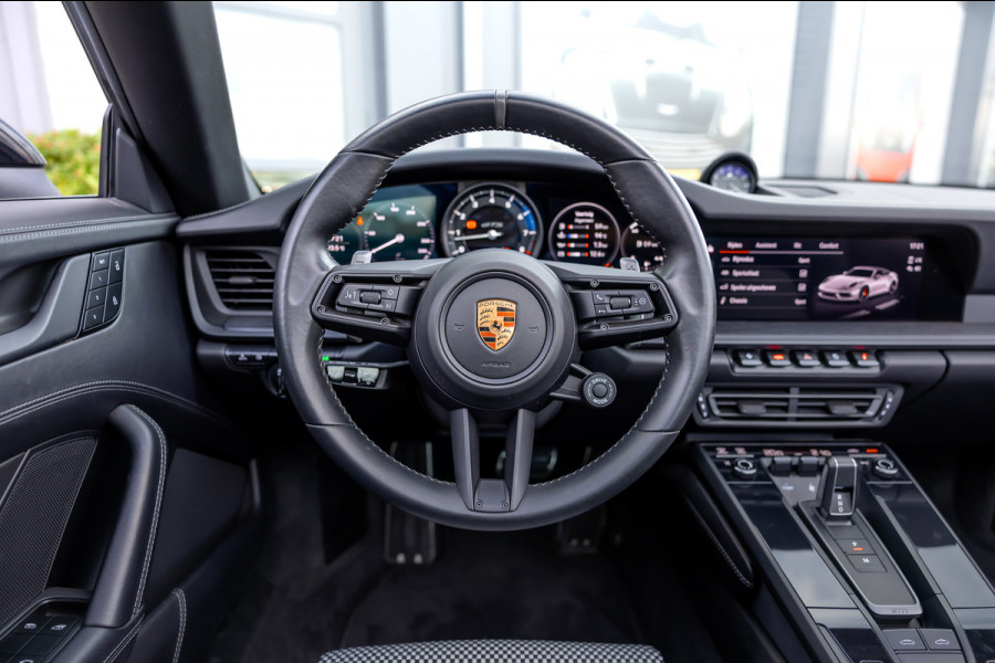 Porsche 911 Targa 3.0 Carrera 4 GTS Edition 50 Years Porsche Design / 1 of the 750 / NL-Auto / 360 Camera / Carplay