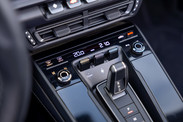 Porsche 911 Targa 3.0 Carrera 4 GTS Edition 50 Years Porsche Design / 1 of the 750 / NL-Auto / 360 Camera / Carplay