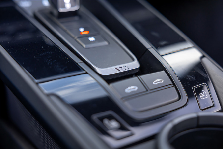Porsche 911 Targa 3.0 Carrera 4 GTS Edition 50 Years Porsche Design / 1 of the 750 / NL-Auto / 360 Camera / Carplay