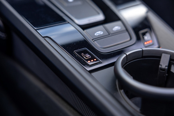 Porsche 911 Targa 3.0 Carrera 4 GTS Edition 50 Years Porsche Design / 1 of the 750 / NL-Auto / 360 Camera / Carplay