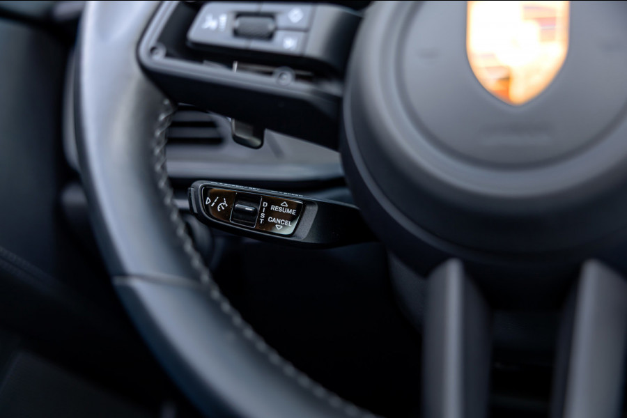 Porsche 911 Targa 3.0 Carrera 4 GTS Edition 50 Years Porsche Design / 1 of the 750 / NL-Auto / 360 Camera / Carplay