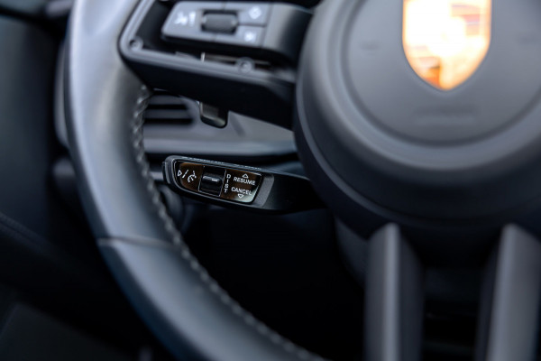 Porsche 911 Targa 3.0 Carrera 4 GTS Edition 50 Years Porsche Design / 1 of the 750 / NL-Auto / 360 Camera / Carplay