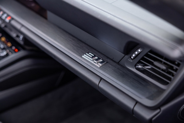 Porsche 911 Targa 3.0 Carrera 4 GTS Edition 50 Years Porsche Design / 1 of the 750 / NL-Auto / 360 Camera / Carplay