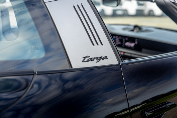 Porsche 911 Targa 3.0 Carrera 4 GTS Edition 50 Years Porsche Design / 1 of the 750 / NL-Auto / 360 Camera / Carplay