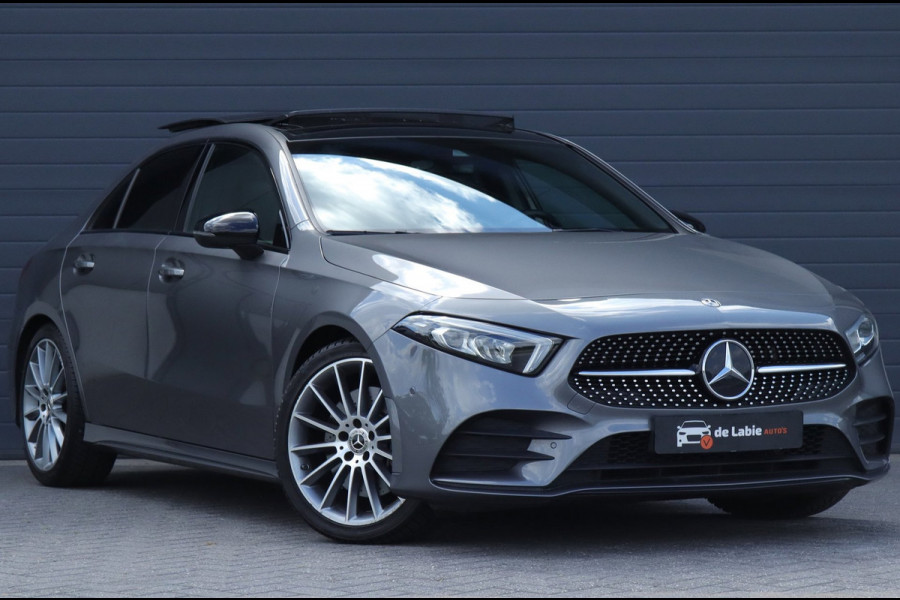 Mercedes-Benz A-Klasse A-Klasse A 250 A250 4Matic AMG Line sedan / sfeerverlichting / pano /carplay